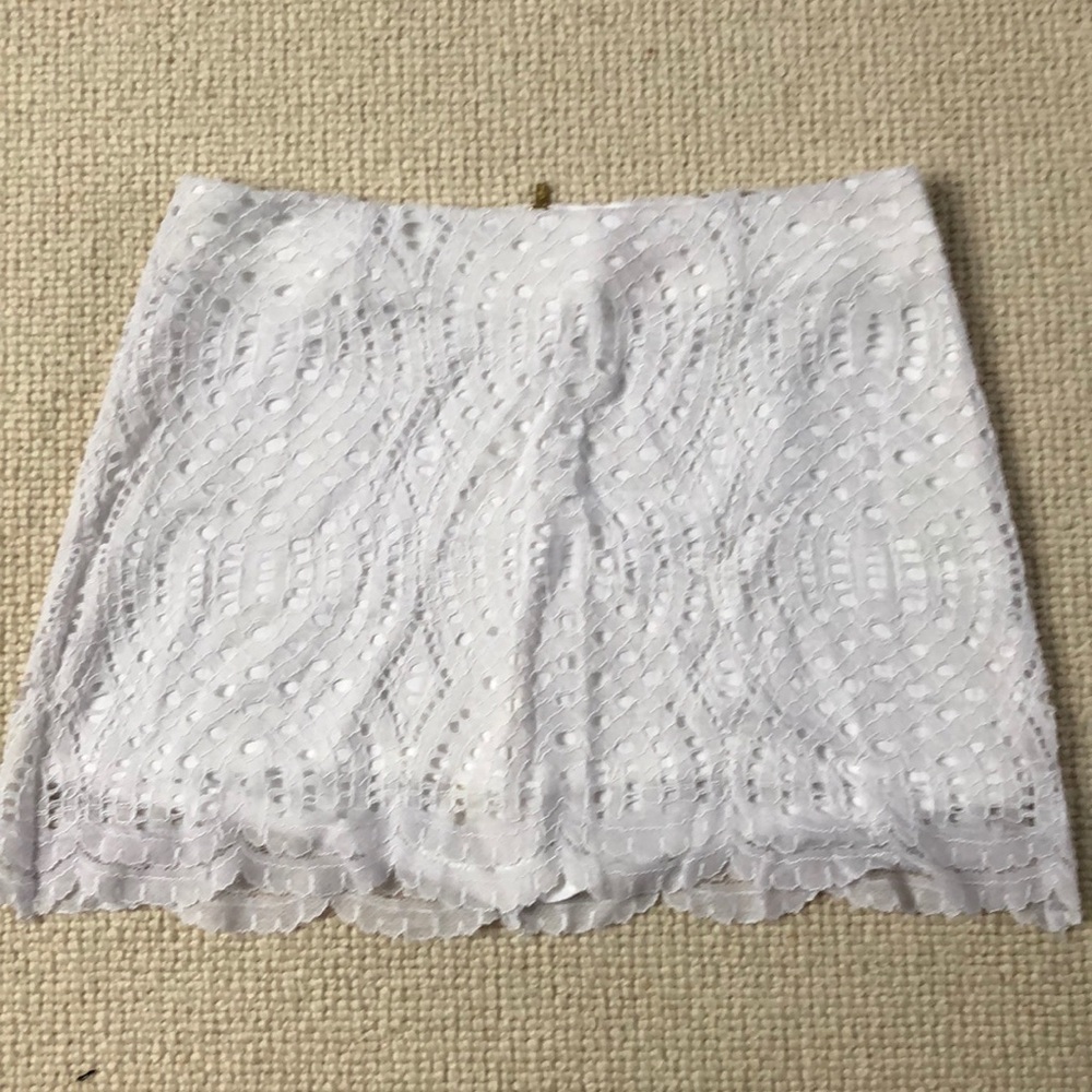 lilly pulitzer lace skirt/skort
